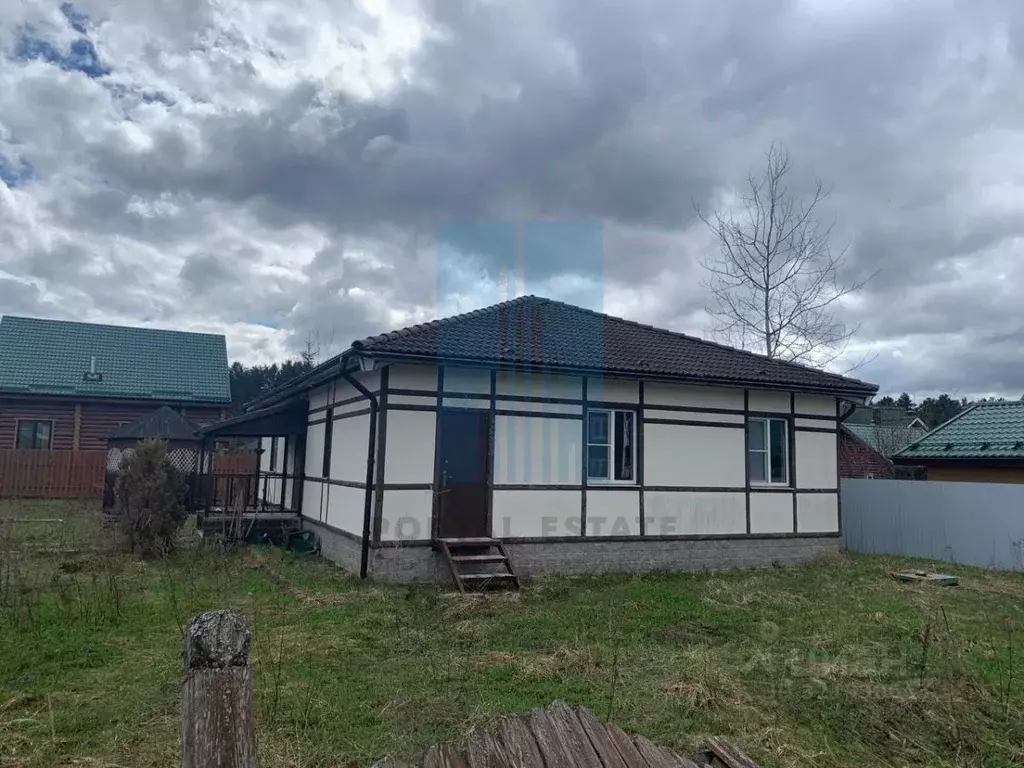 Дом в Московская область, Серпухов городской округ, д. Станково 86 ... - Фото 1