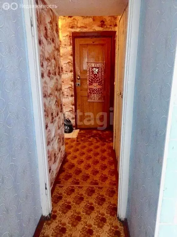 3-комнатная квартира: Абакан, улица Кати Перекрещенко, 13 (61.2 м) - Фото 1