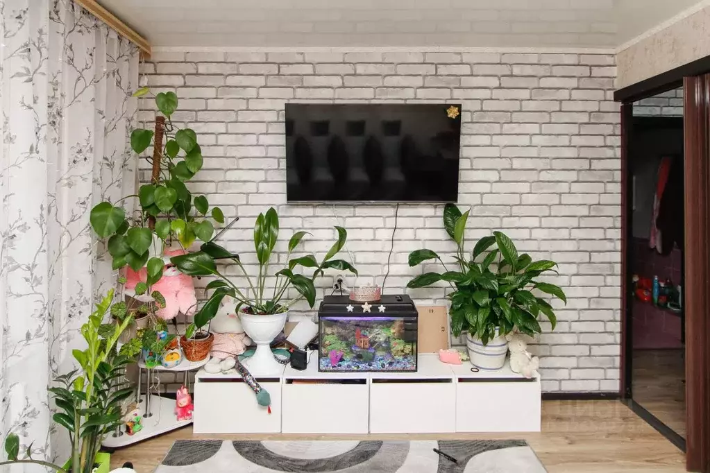 1-к кв. Тюменская область, Тюмень Институтская ул., 6 (36.0 м) - Фото 1