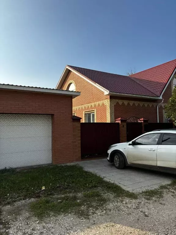 Дом в Самарская область, Отрадный Чапаевская ул., 46 (176 м) - Фото 1