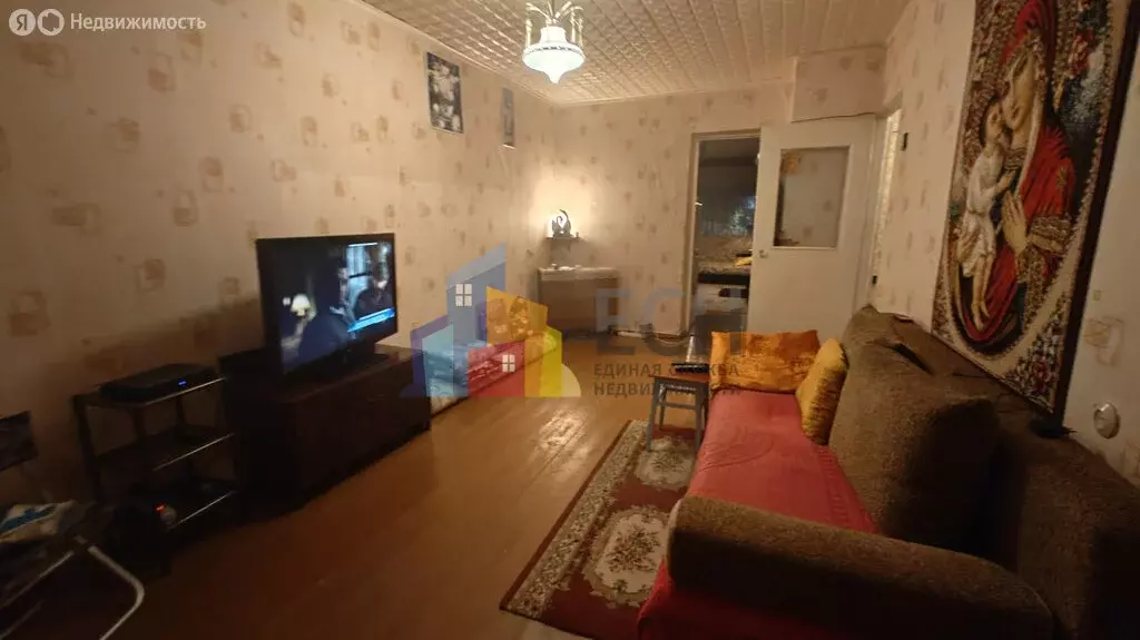 2-комнатная квартира: Тульская область, Щёкино, улица Мира, 10 (45 м) - Фото 1