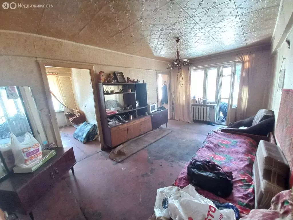 3-комнатная квартира: Калуга, улица Гурьянова, 53 (49.7 м) - Фото 1