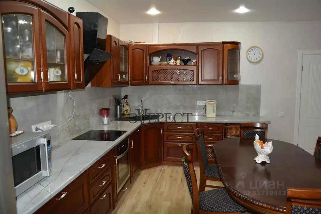 3-к кв. Белгородская область, Старый Оскол Степной мкр, 5 (98.0 м) - Фото 0