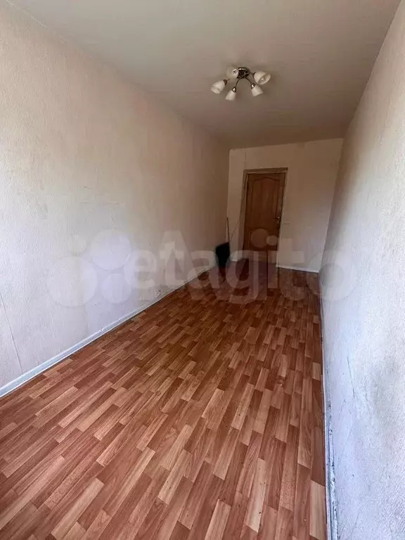Комната 12 м в 1-к., 1/3 эт. - Фото 0