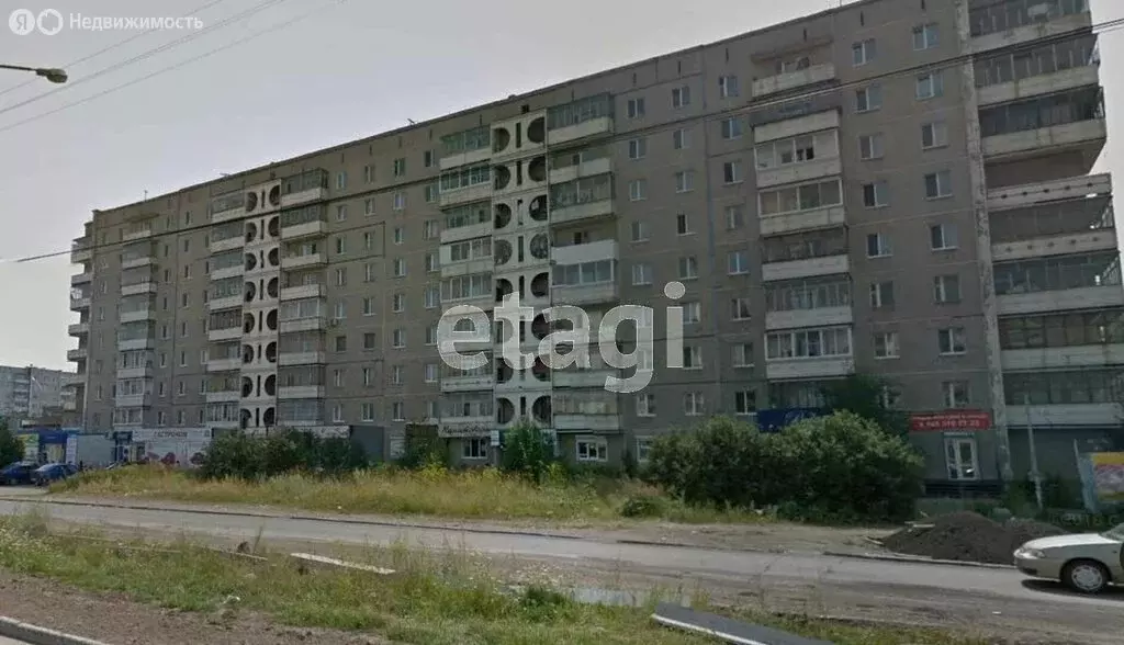 2-комнатная квартира: Нижний Тагил, Октябрьский проспект, 5 (50.5 м) - Фото 2