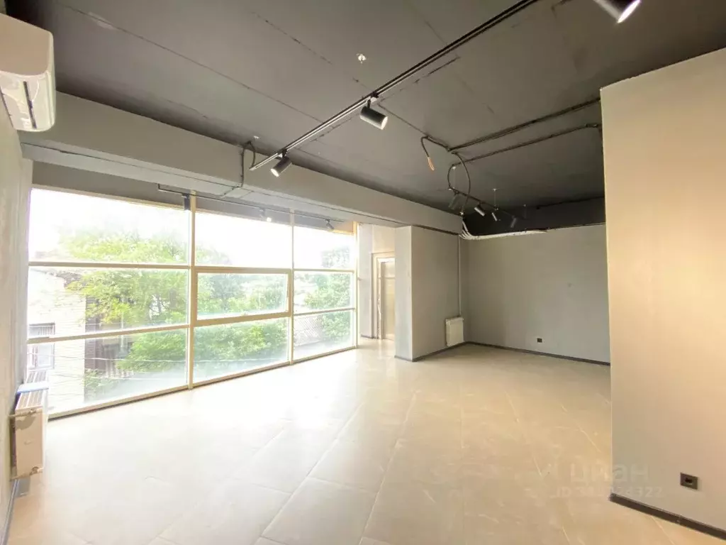 Офис в Ставропольский край, Ессентуки Интернациональная ул., 23 (35 м) - Фото 0