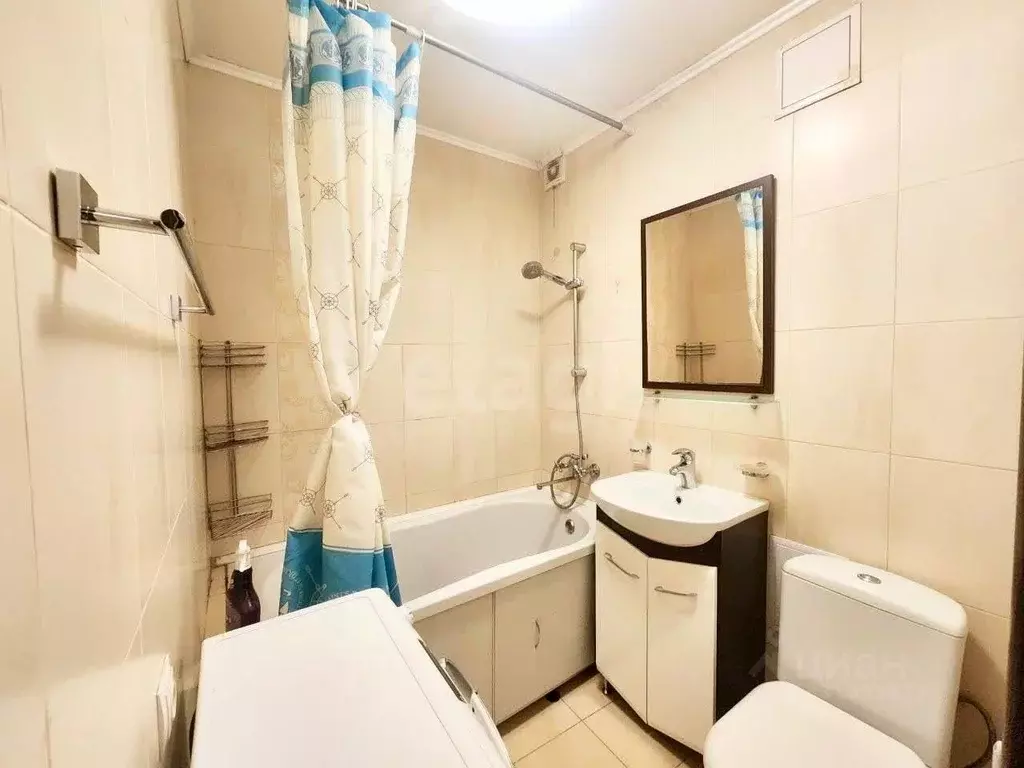 2-к кв. Крым, Симферополь просп. Кирова (44.0 м) - Фото 2