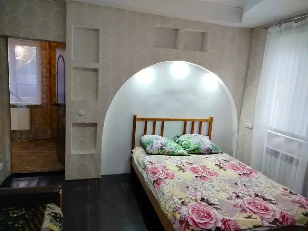 2-к кв. Краснодарский край, Динская ст-ца ул. Луначарского, 56 (50.0 ... - Фото 1