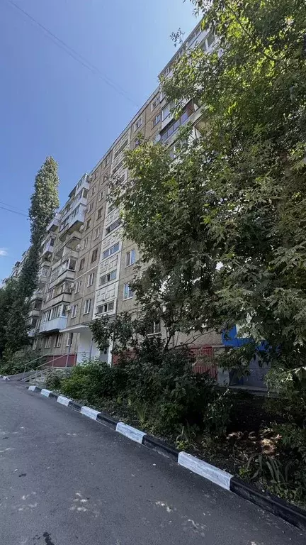 2-к. квартира, 48 м, 4/9 эт. - Фото 1