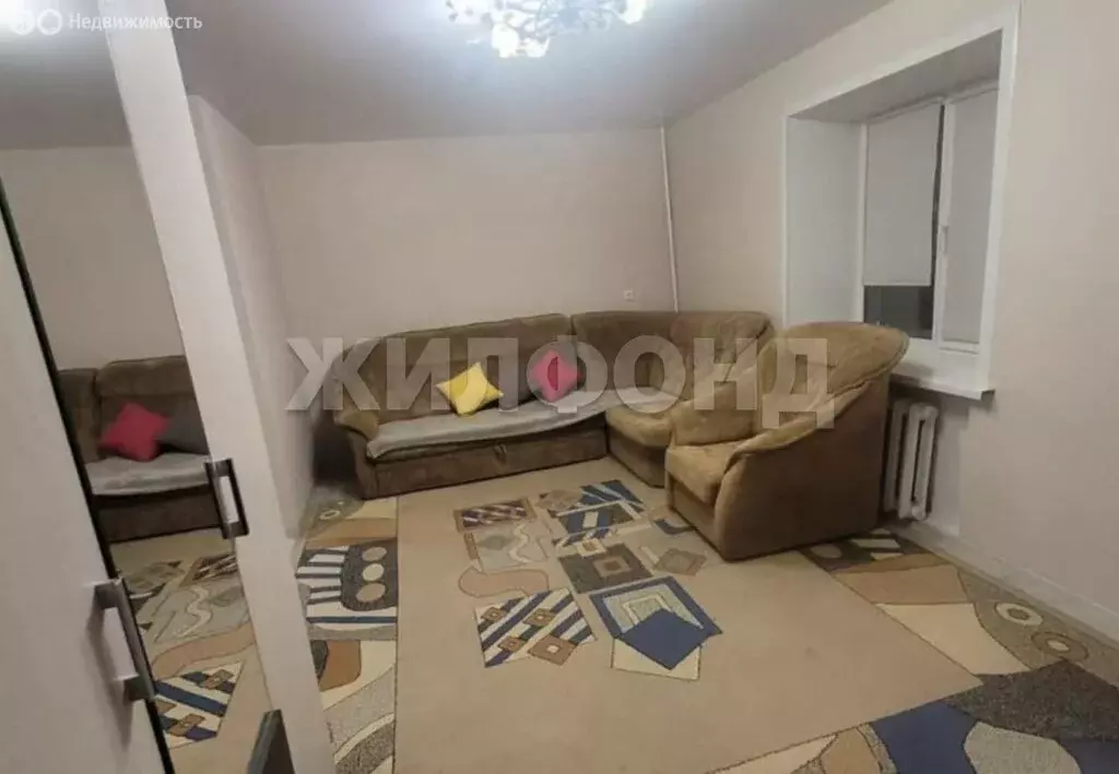 1-комнатная квартира: Барнаул, улица Никитина, 59 (31.1 м) - Фото 0