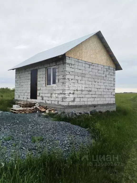 Дом в Челябинская область, Кунашакский муниципальный округ, с. Сары  ... - Фото 1