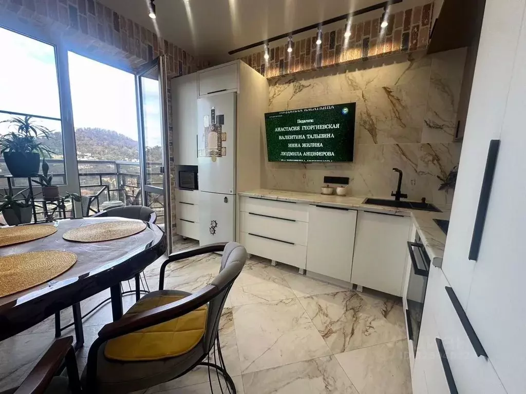 2-к кв. Краснодарский край, Сочи ул. Тимирязева, 34Б (60.0 м) - Фото 1