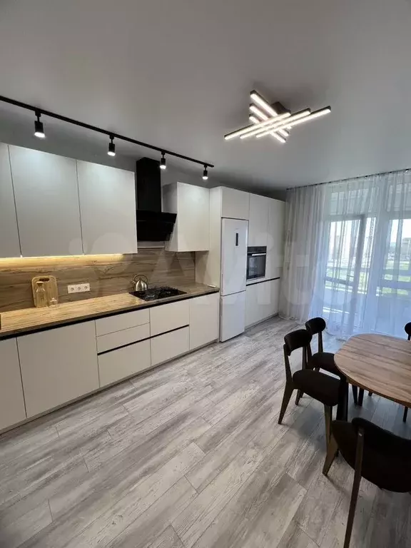 2-к. квартира, 60 м, 11/24 эт. - Фото 0