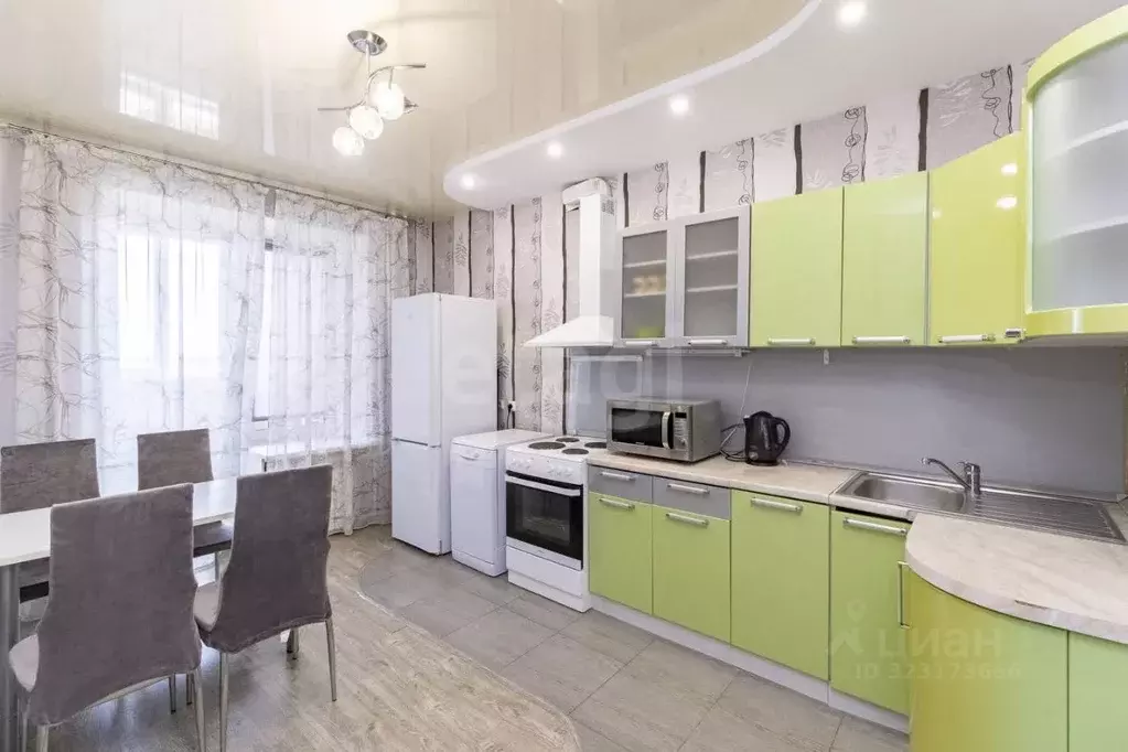 1-к кв. Тюменская область, Тюмень Индустриальная ул., 34 (54.3 м) - Фото 1