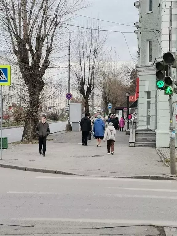 Помещение свободного назначения в Свердловская область, Екатеринбург ... - Фото 2