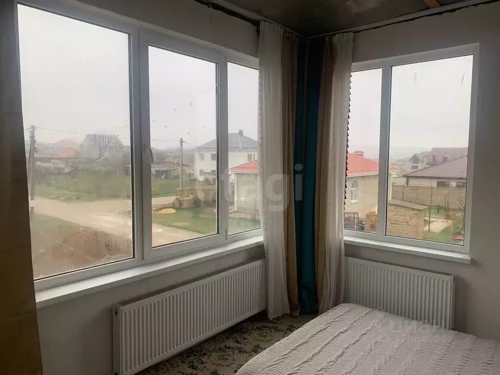 Дом в Крым, Симферопольский район, Трудовское с/пос, с. Строгоновка ... - Фото 1