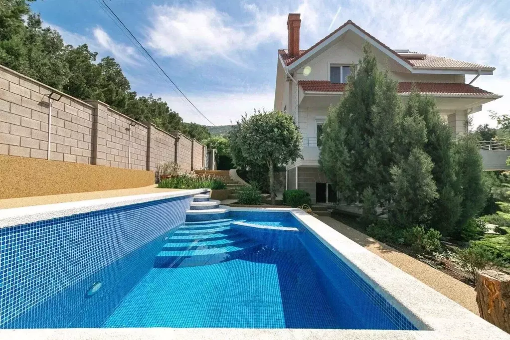 Дом в Севастополь Балаклавский р-н, Орлиновский муниципальный округ, ... - Фото 1