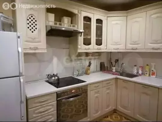 3-комнатная квартира: Тюмень, улица Газовиков, 6 (62.2 м) - Фото 2