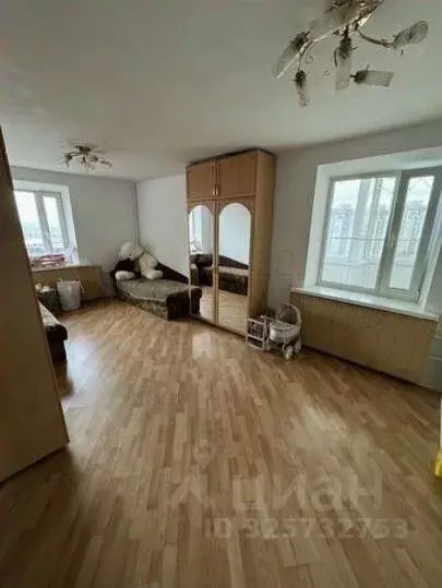 3-к кв. Белгородская область, Губкин Севастопольская ул., 97 (86.9 м) - Фото 1