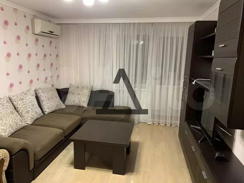 1-к. квартира, 35 м, 4/5 эт. - Фото 1