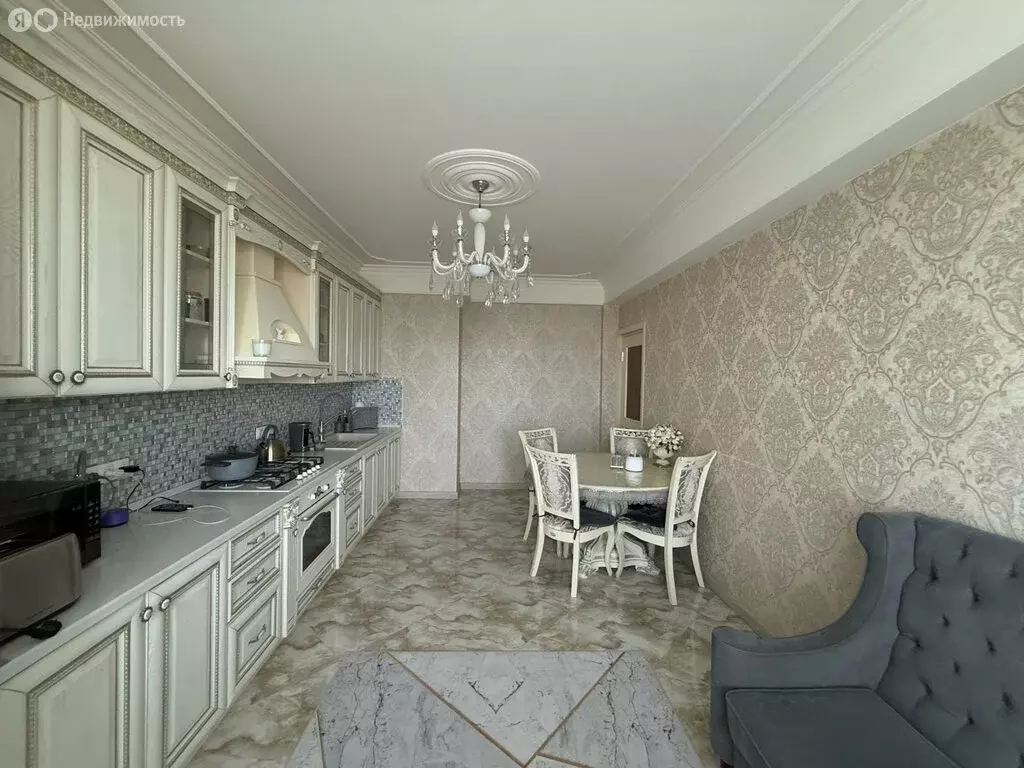 3-комнатная квартира: Дербент, улица Юрия Гагарина, 18М (105 м) - Фото 1