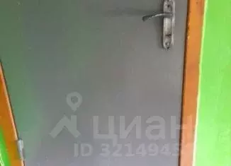 Комната Саратовская область, Энгельс 2-й мкр, 38 (8.4 м) - Фото 0