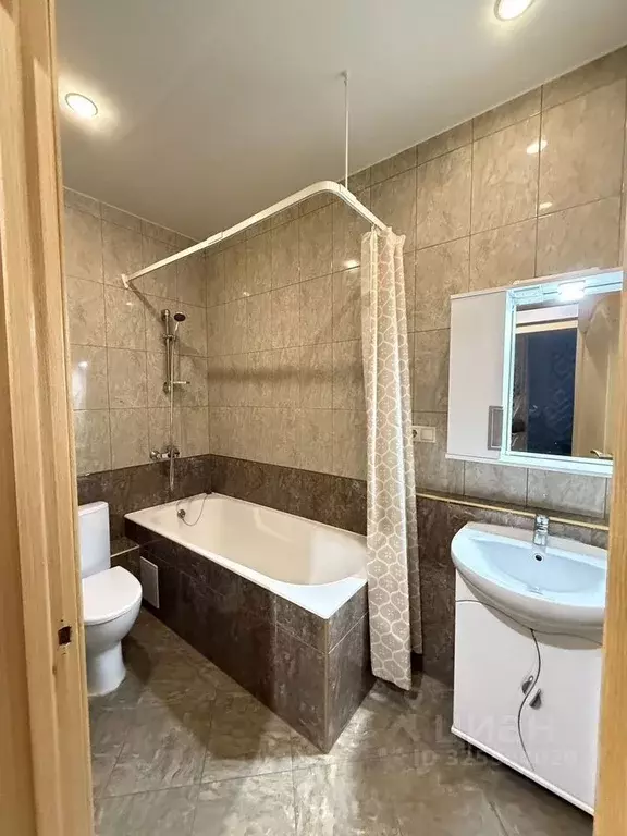 1-к кв. Новосибирская область, Новосибирск ул. 1905 года, 85/2 (40.0 ... - Фото 1