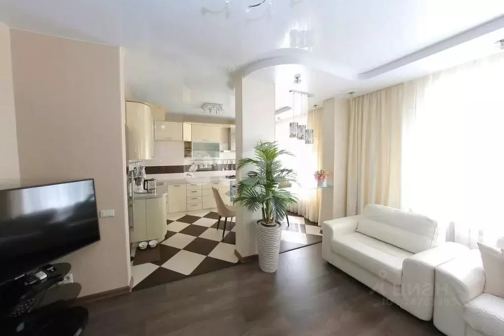 3-к кв. Тульская область, Тула ул. Революции, 21 (92.0 м) - Фото 2