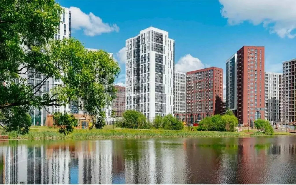 Продается 1-комнатная квартира - Фото 1