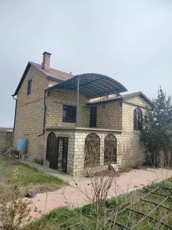 Дом в Дагестан, Дербент Заря СТ, ул. Совхозная (300 м) - Фото 0