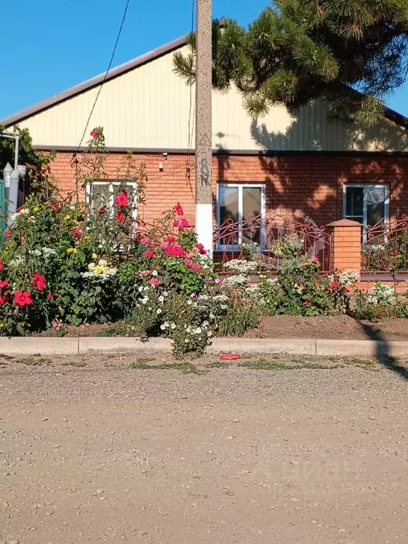 Дом в Ростовская область, пос. Матвеев Курган ул. Разина, 20 (80 м) - Фото 2