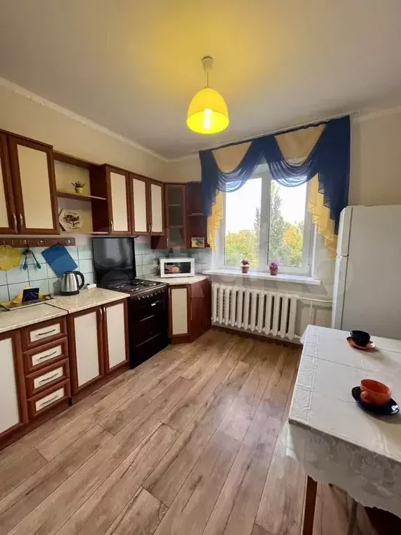 2-к. квартира, 56 м, 5/9 эт. - Фото 0