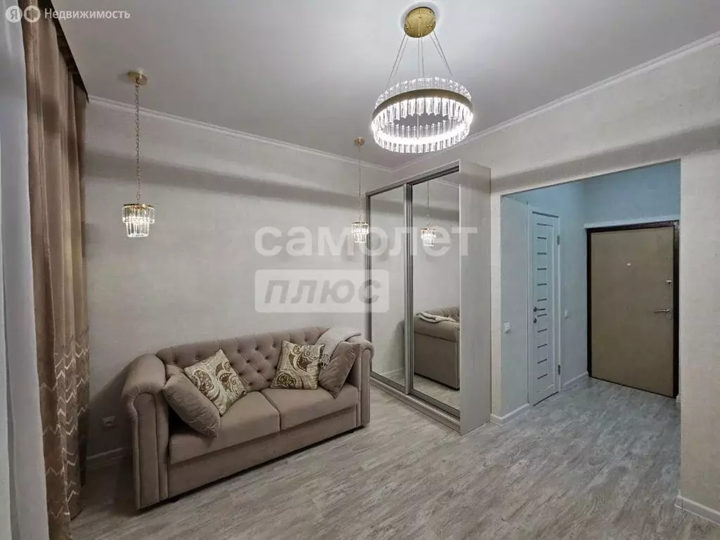 Квартира-студия: Казань, улица Короленко, 109 (20 м) - Фото 1