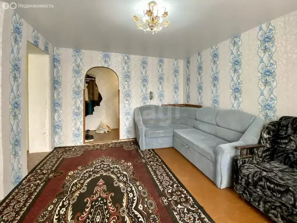 2-комнатная квартира: село Купанское, Советская улица, 30 (48 м) - Фото 0