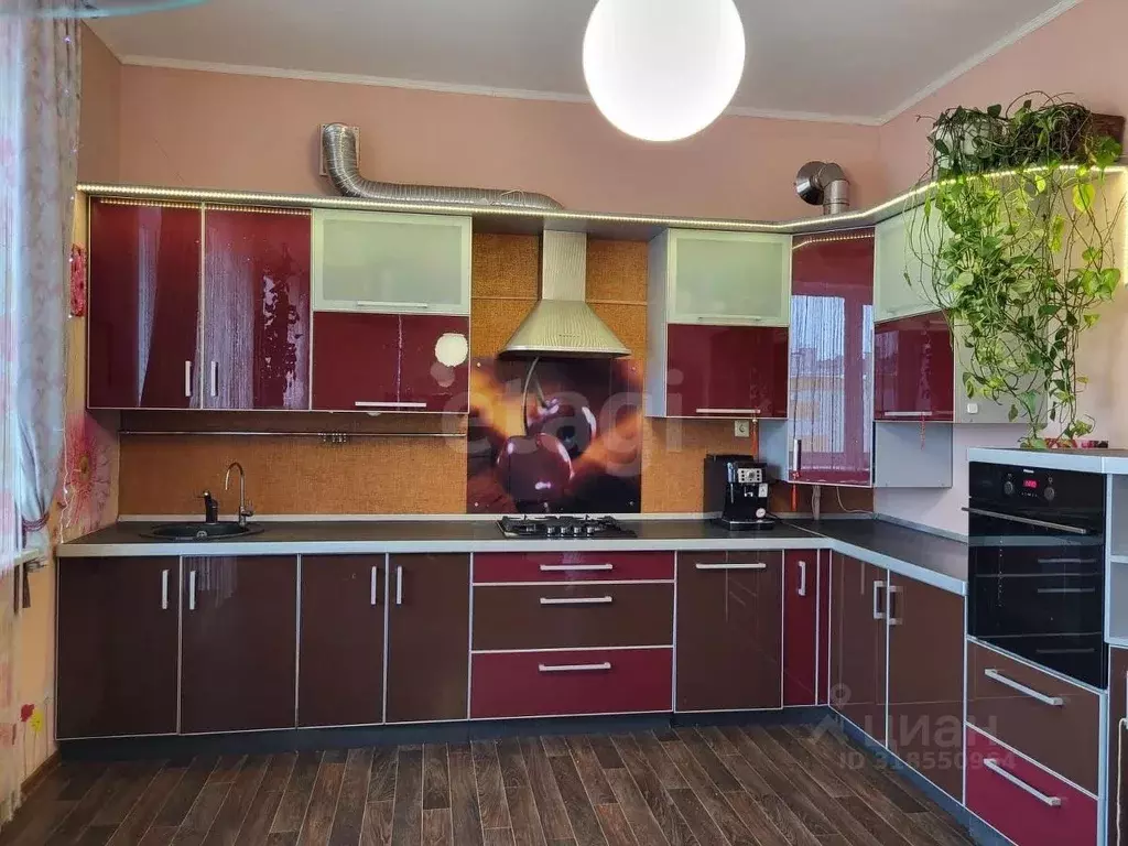 4-к кв. Воронежская область, Воронеж ул. Летчика Злобина, 33 (171.4 м) - Фото 0