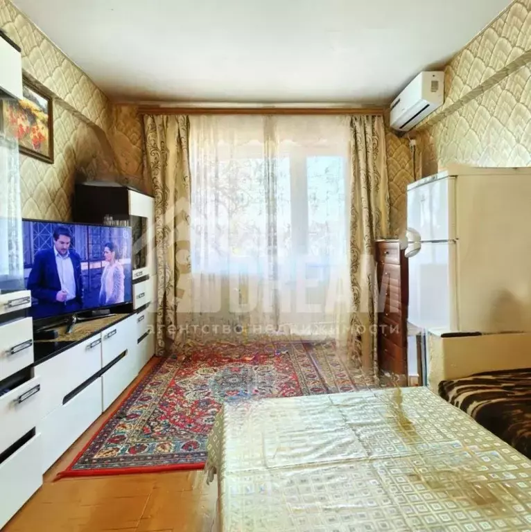 3-к кв. Волгоградская область, Волгоград ул. Хользунова, 8 (58.9 м) - Фото 0