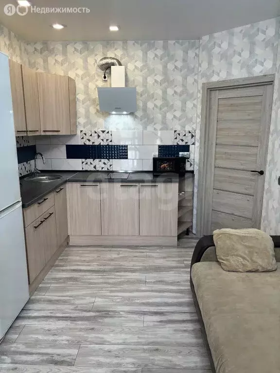 1-комнатная квартира: Иркутский муниципальный округ, рабочий посёлок ... - Фото 2