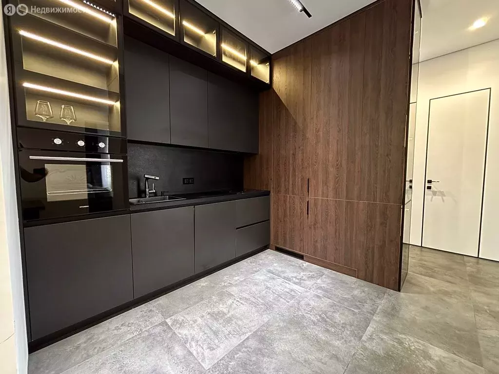 3-комнатная квартира: Москва, Краснобогатырская улица, 38с2 (85 м) - Фото 1