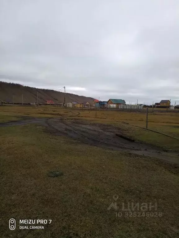 Участок в Саха (Якутия), Муниципальный район Хангаласский у., с. ... - Фото 2
