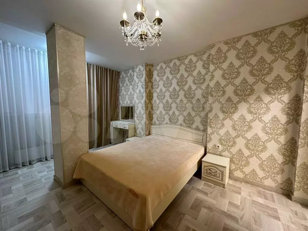 2-к. квартира, 62,5 м, 2/9 эт. - Фото 0