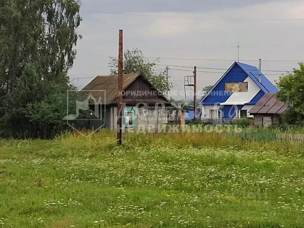Дом в Кемеровская область, Крапивинский пгт ул. Мостовая (24 м) - Фото 1