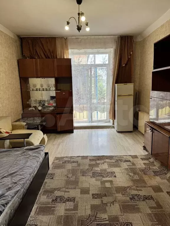 Комната 20 м в 3-к., 4/4 эт. - Фото 0