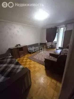 2-комнатная квартира: Тюмень, улица Салтыкова-Щедрина, 32 (80 м) - Фото 0