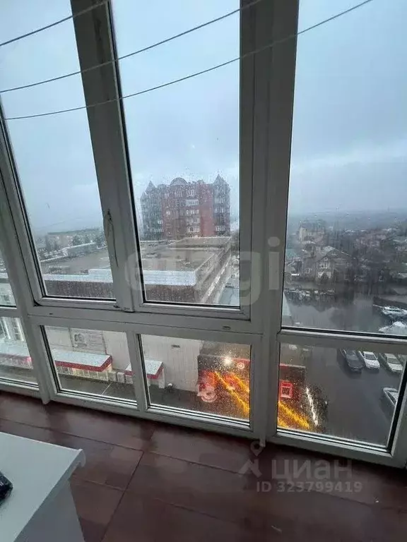 2-к кв. Ростовская область, Азов Азовский район, Петровская пл., 9 ... - Фото 1