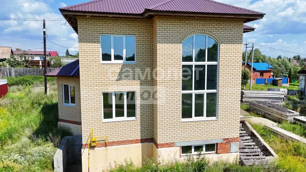 Коттедж в Челябинская область, Кыштым ул. Валентины Сергеевой (254 м) - Фото 1