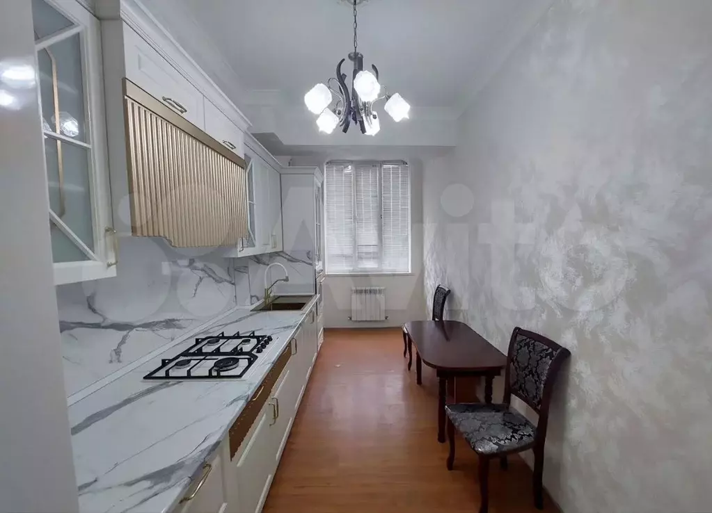 2-к. квартира, 72 м, 2/9 эт. - Фото 1