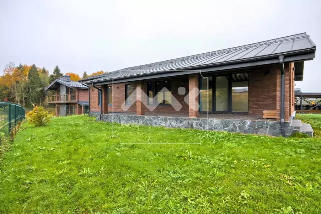 Участок в Ленинградская область, Всеволожский район, Бугровское ... - Фото 1