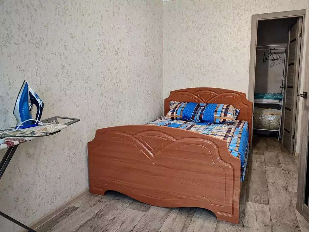 2-к кв. Саратовская область, Пугачев Вокзальная ул., 16 (45.0 м) - Фото 0