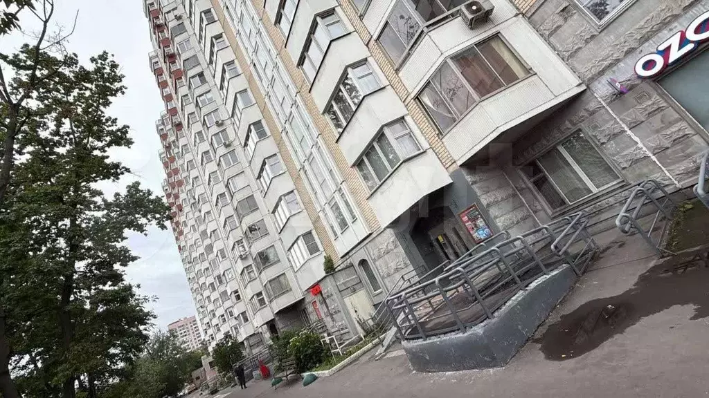 2-к. квартира, 51 м, 16/17 эт. - Фото 1