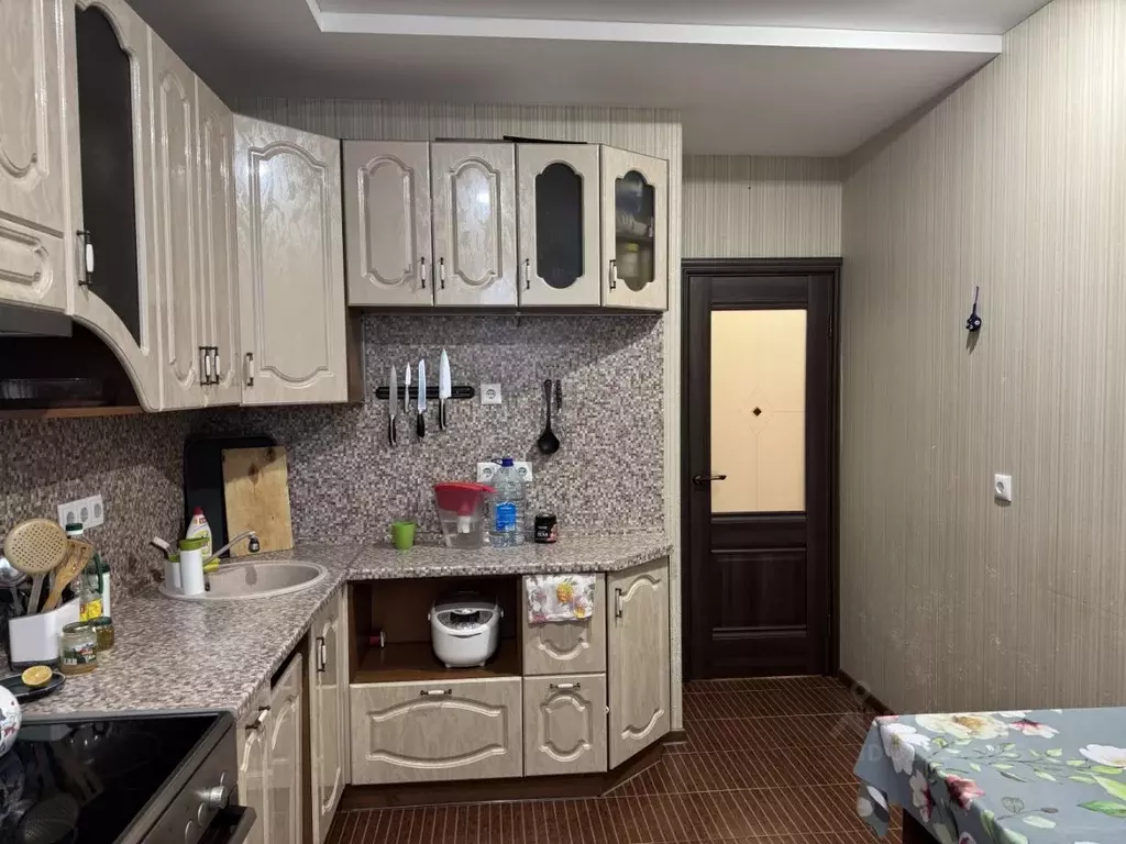 1-к кв. Волгоградская область, Волгоград ул. Малиновского, 4 (37.7 м) - Фото 2